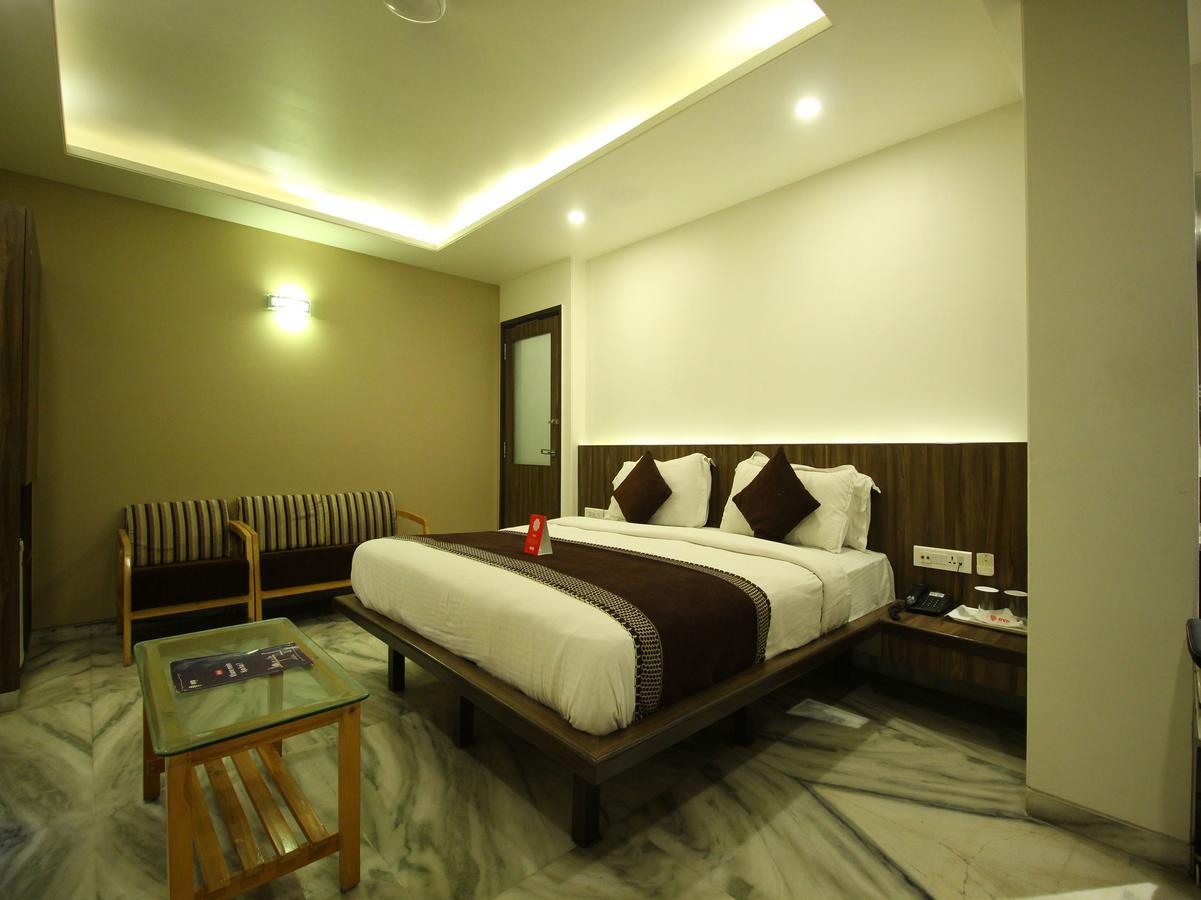 Hotel Oyo Flagship 312 Near Ashram Road 3*