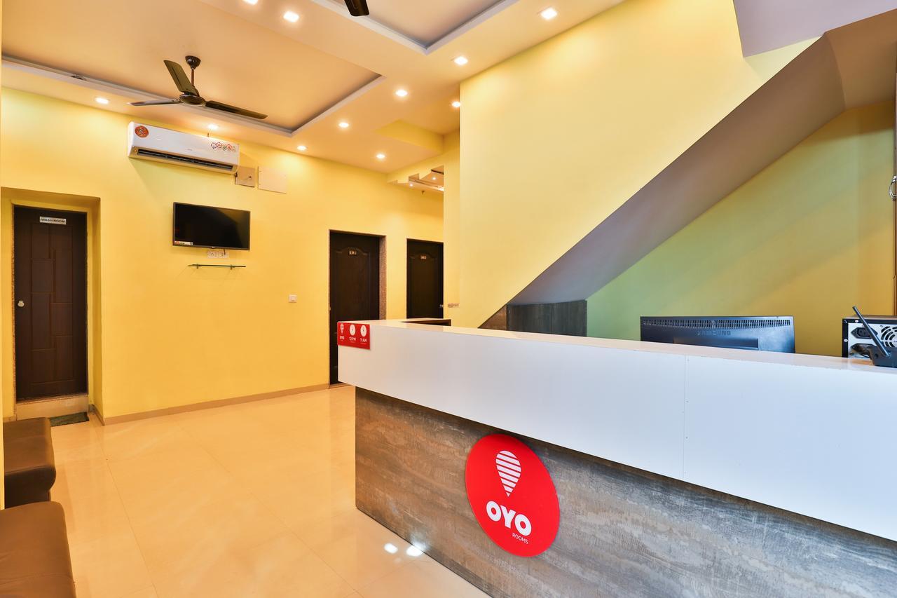Oyo 12196 Mayur Park Residency Hotel 3*