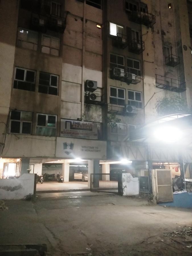 Night Halt Albergue