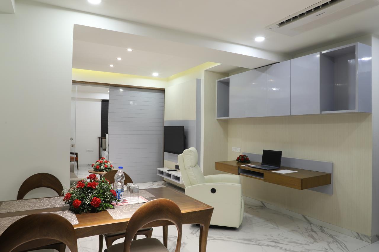 Ebony Residency 4*