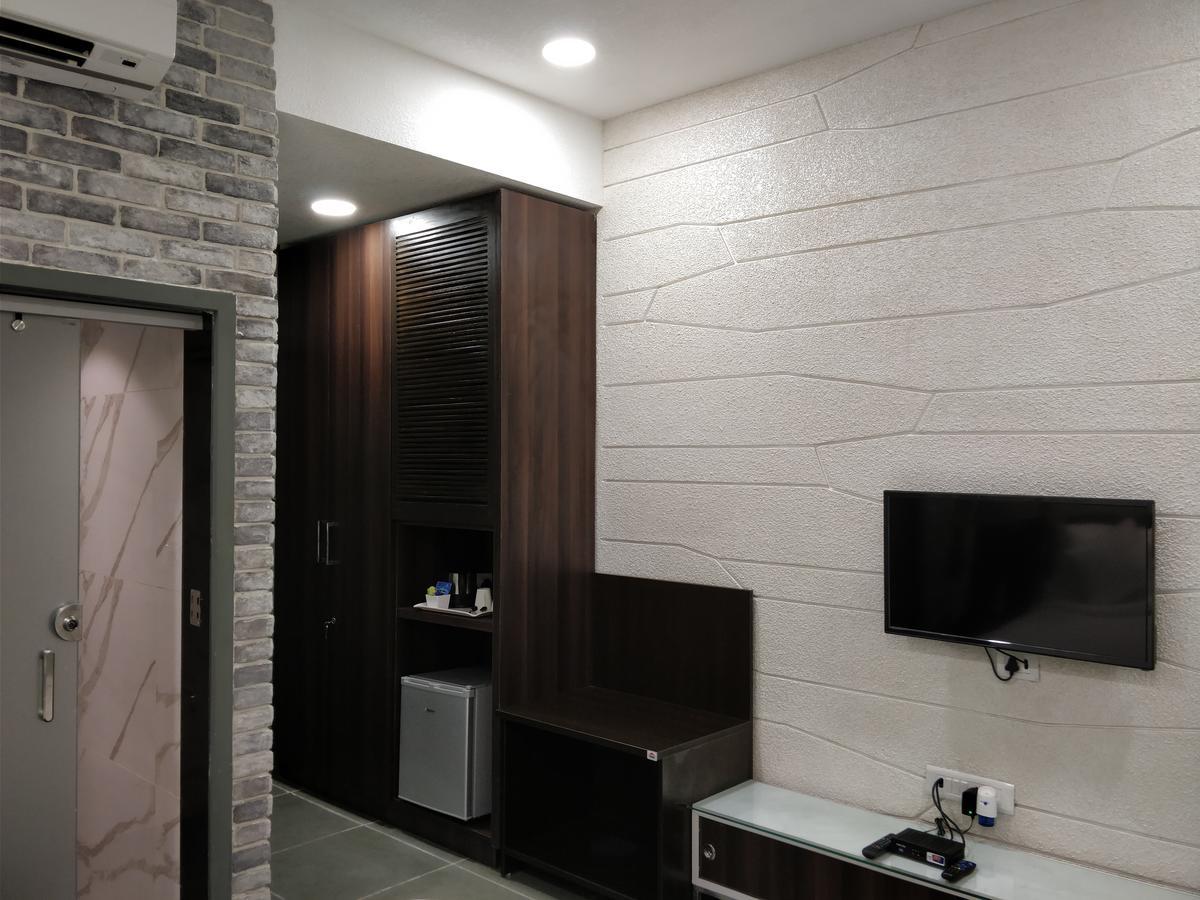 Tribecca Select 3* Ahmedabad
