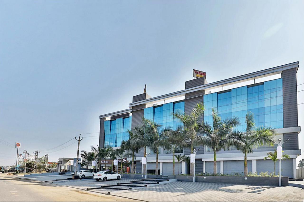 Landmark By Sky 2* Ahmedabad
