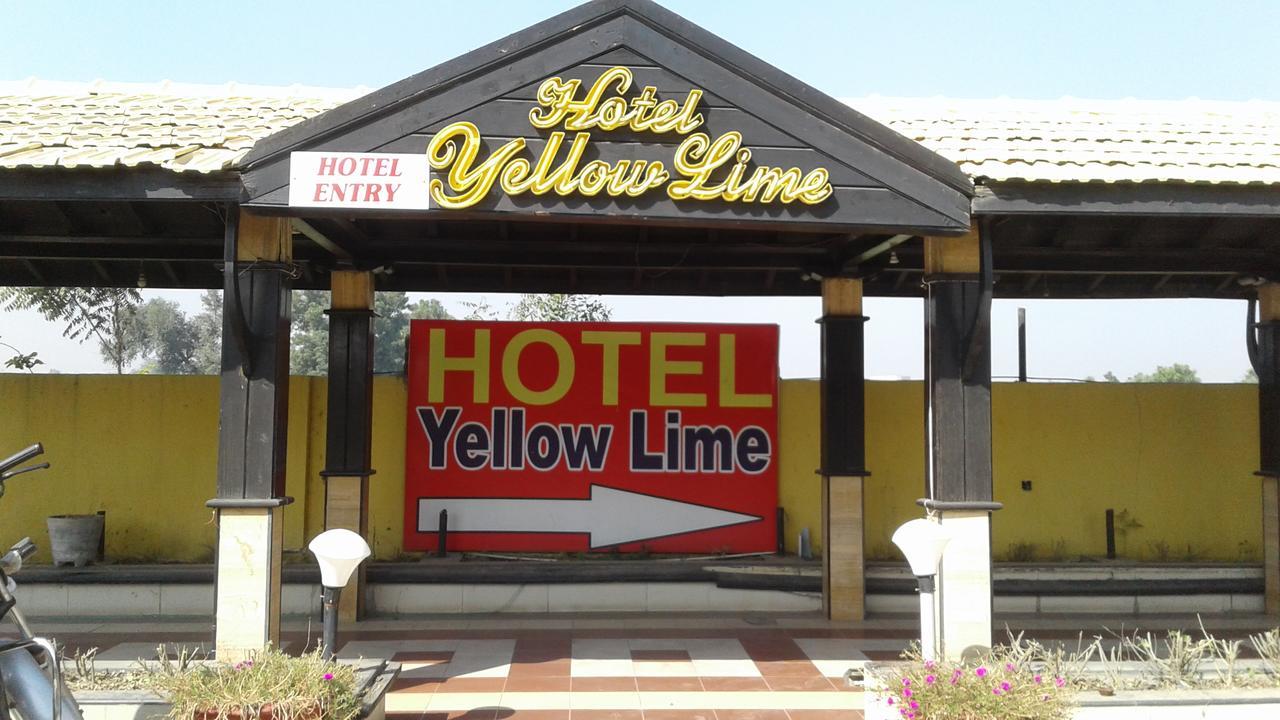 Hotel Yellow Lime *
