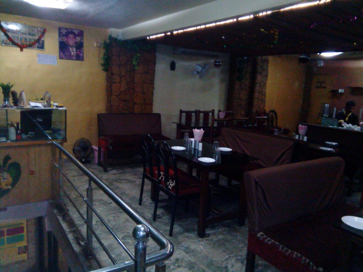 Hotel Dev Palace *