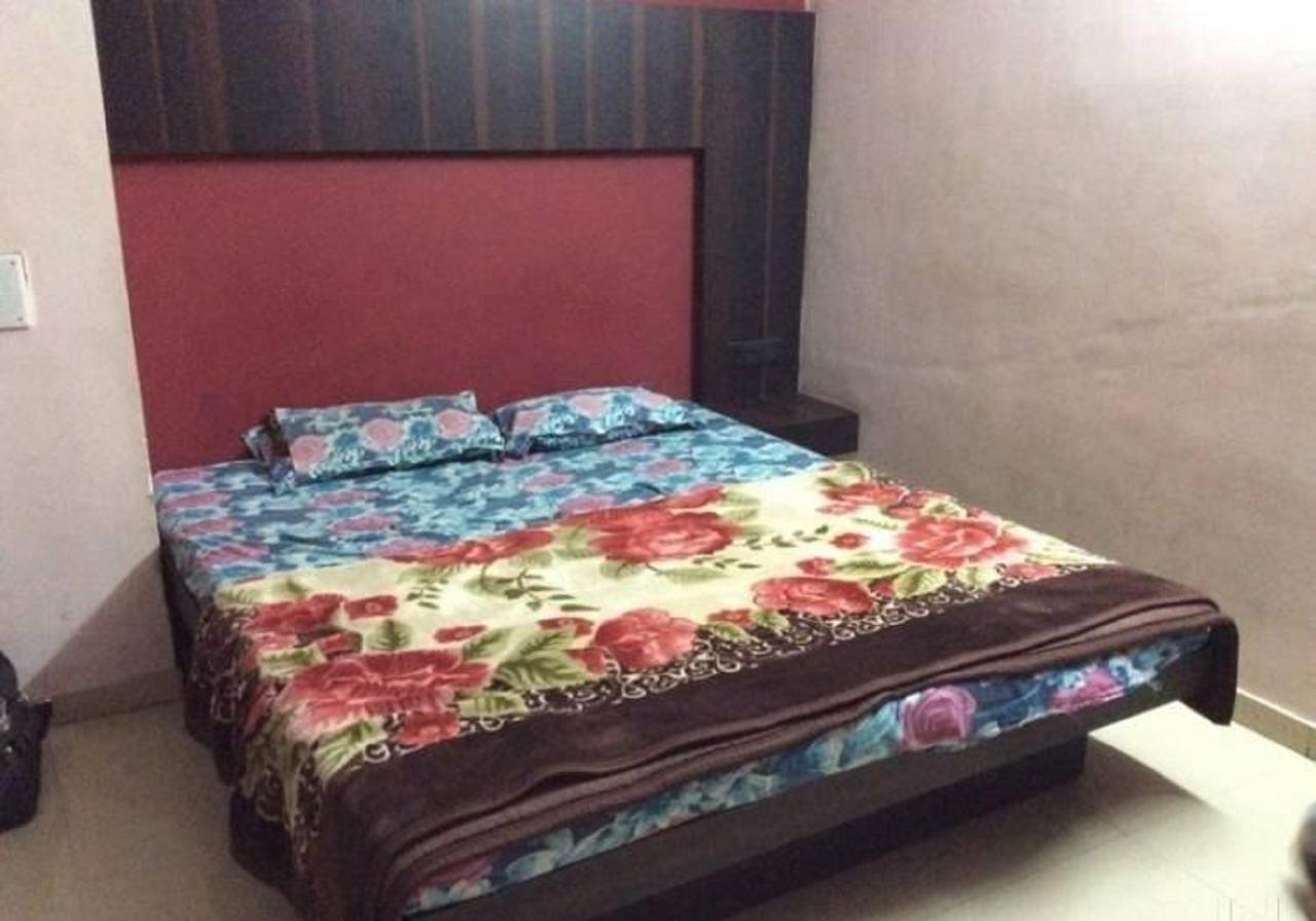 Dev Palace Hotel Ahmedabad