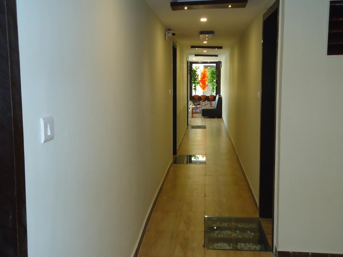 Madhav 4* Ahmedabad