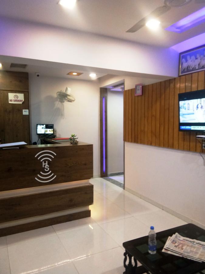 Satellite Hotel *