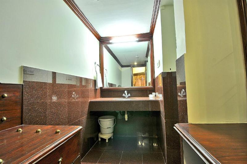 The Westend 3* Ahmedabad