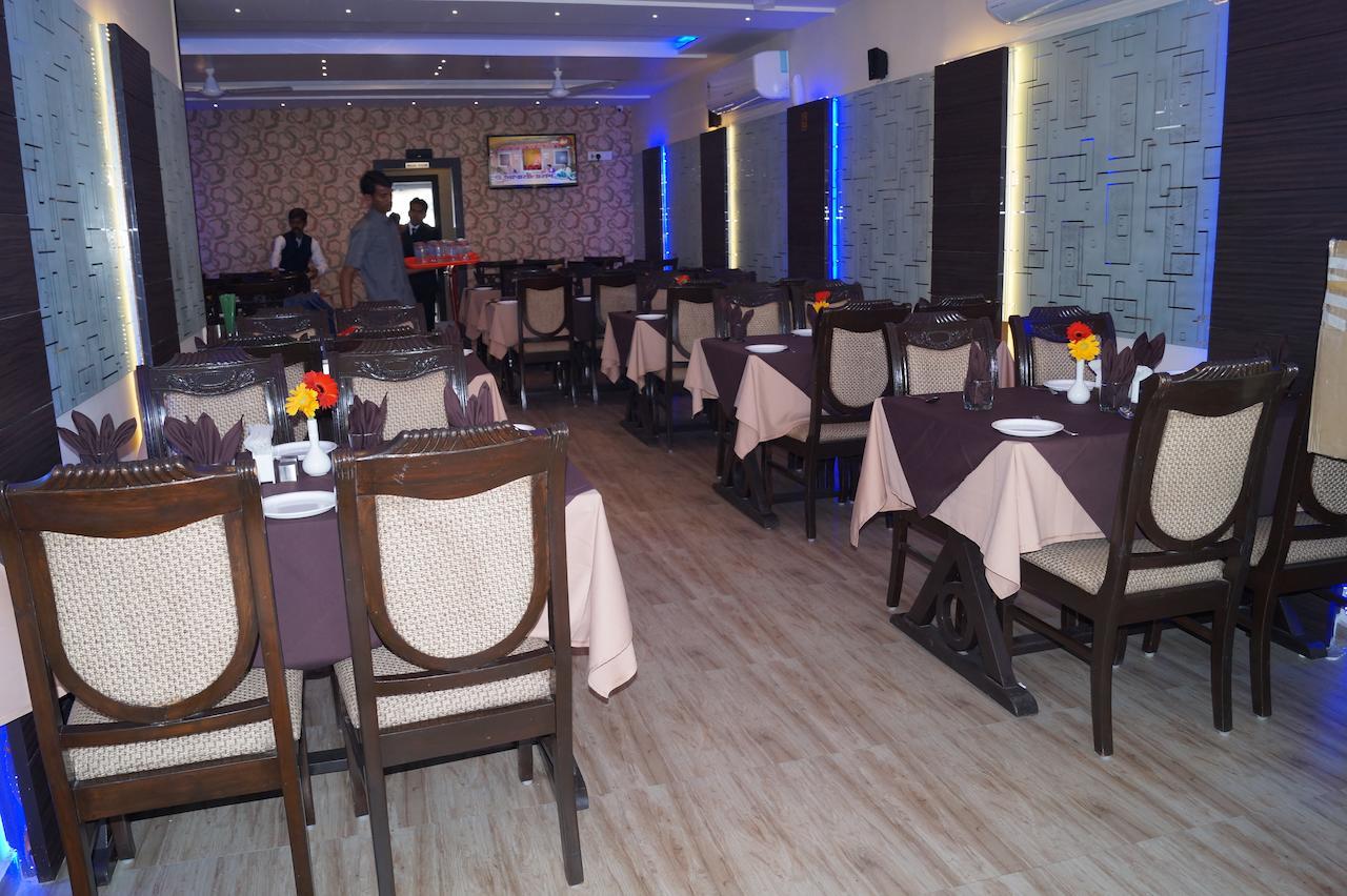 Hotel Shree Akshar Restaurant And