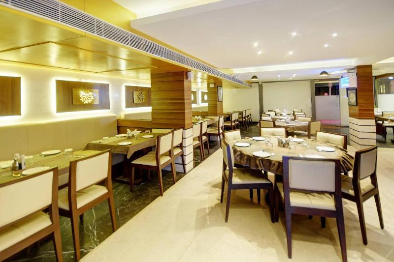 Fabhotel Kyra - Near Airport Road Hotel