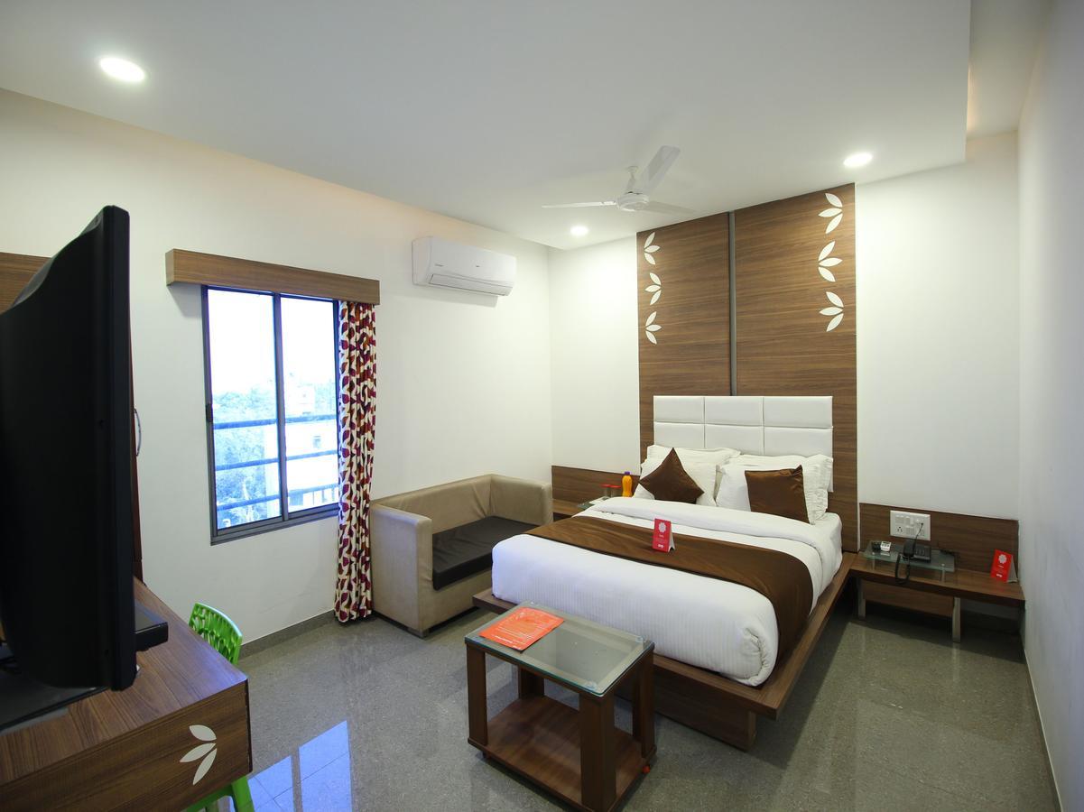 Hotel Salute Ahmedabad