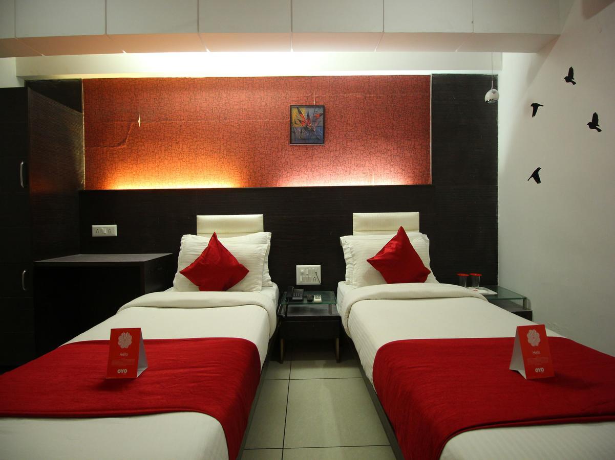 Hotel Salute Ahmedabad