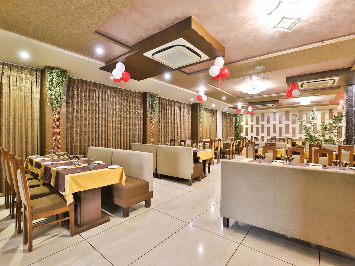 Oyo 13253 The Grand Vinayak Hotel Ahmedabad