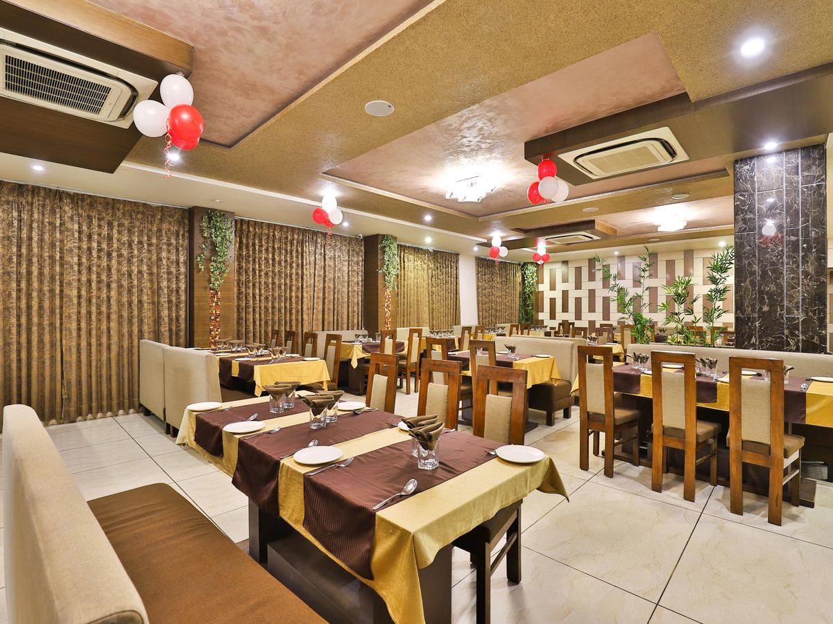 Oyo 13253 The Grand Vinayak Hotel Ahmedabad