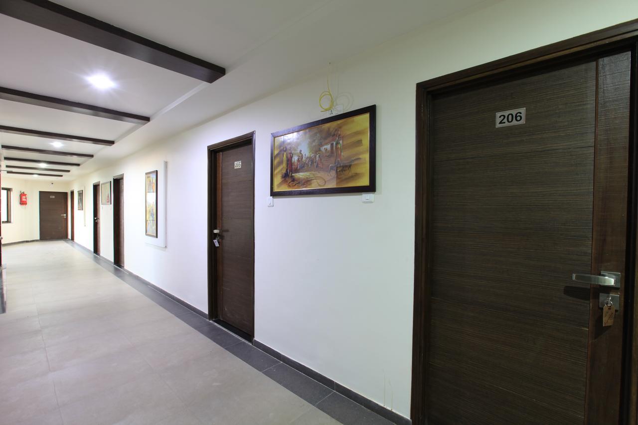 Galaxy Hotel Ahmedabad