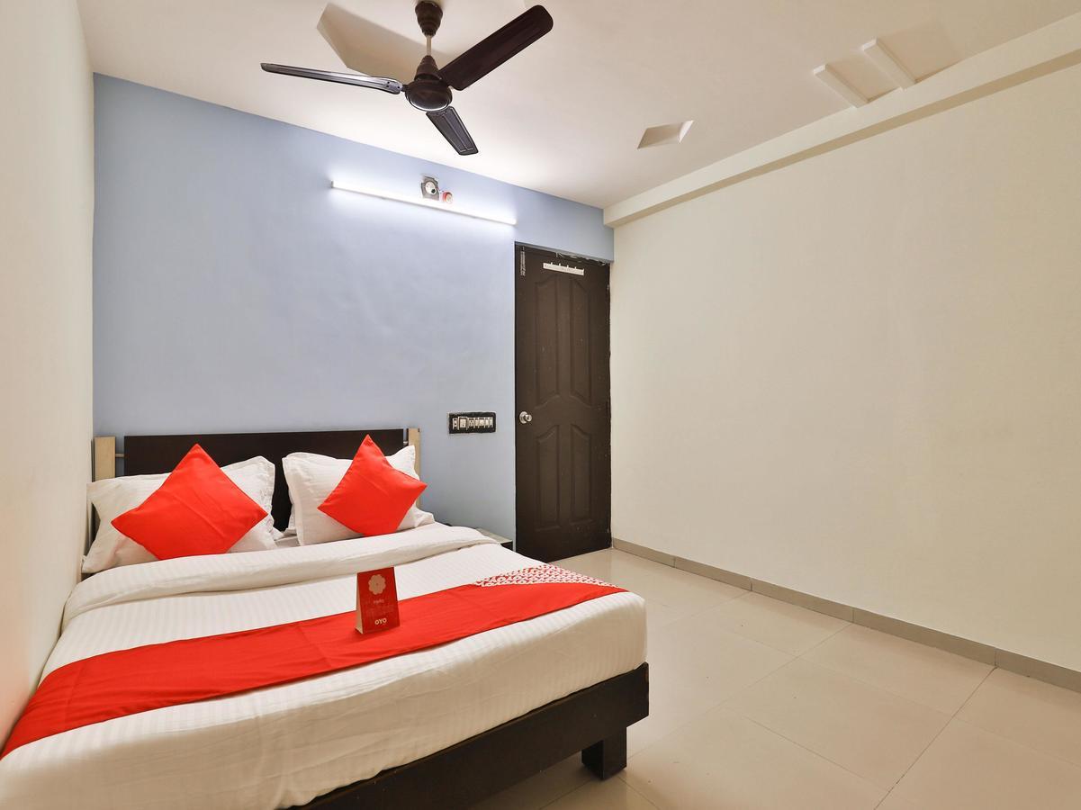 Oyo 8376 Angel Plaza 3* Ahmedabad