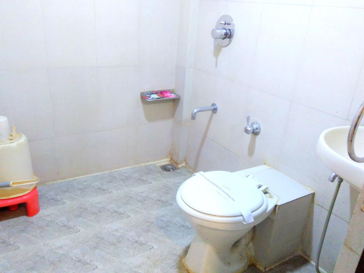 Hotel Blue Moon By Sky Ahmedabad