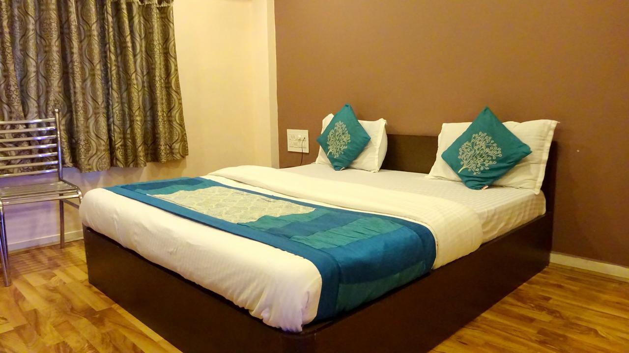 Blue Moon By Sky Hotel 3*