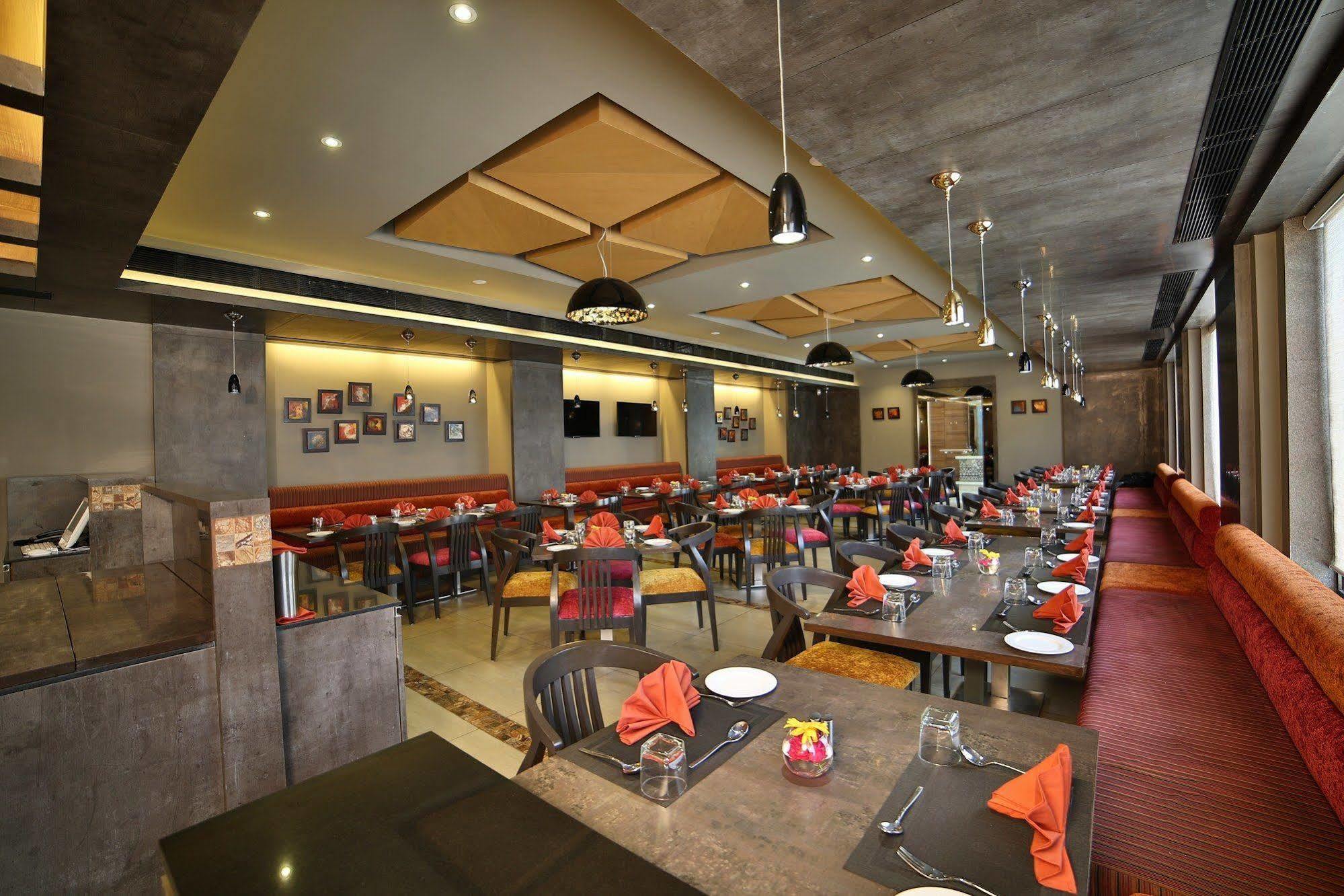 Hotel Tgb Express Maninagar Ahmedabad