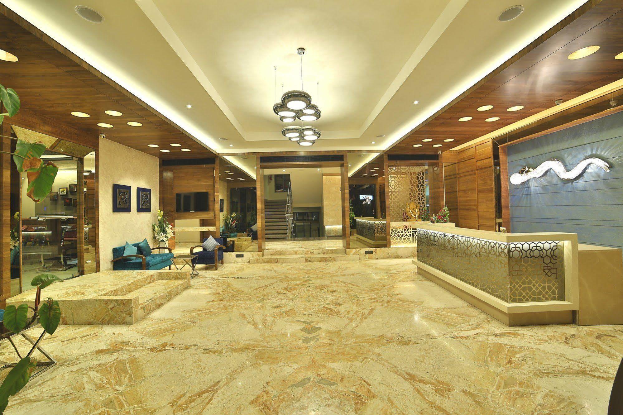 Tgb Express Maninagar Hotel