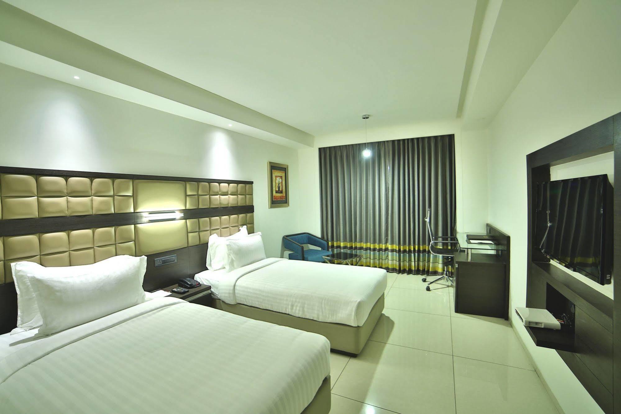 Tgb Express Maninagar Hotel Ahmedabad