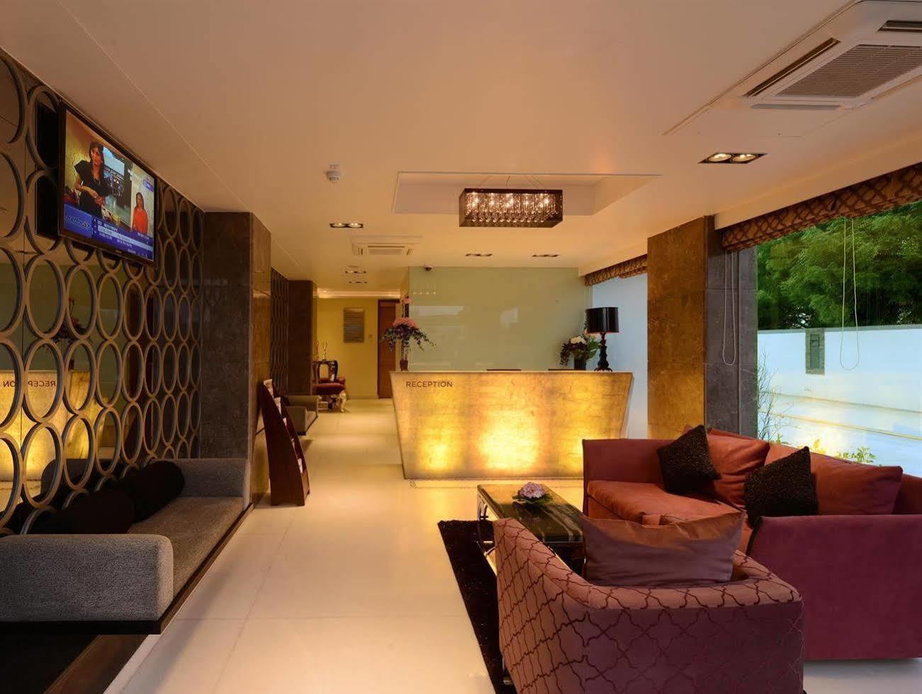 Hotel Tulip Inn, 3*