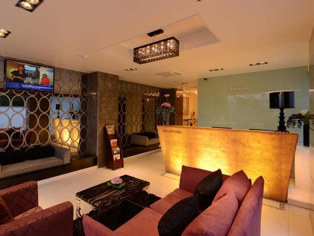 Tulip Inn,