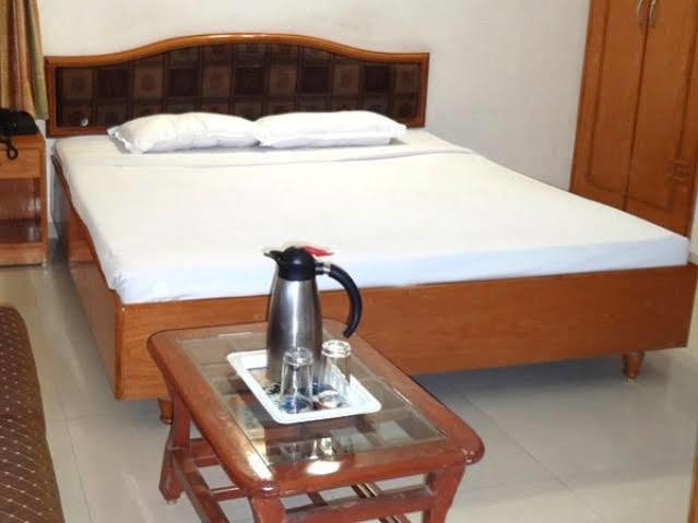 Airport Residency Hotel