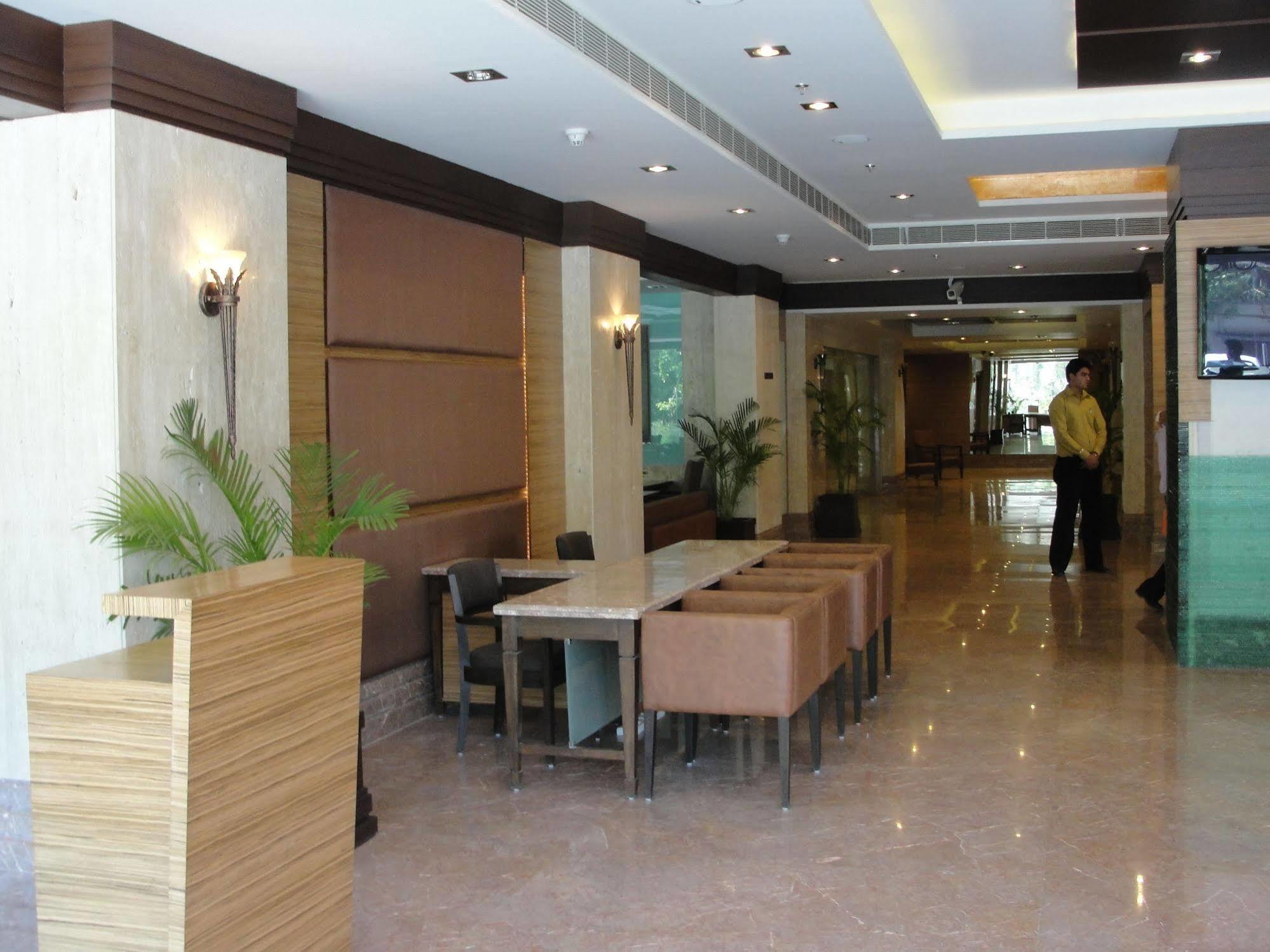 The Cambay Grand Hotel Ahmedabad