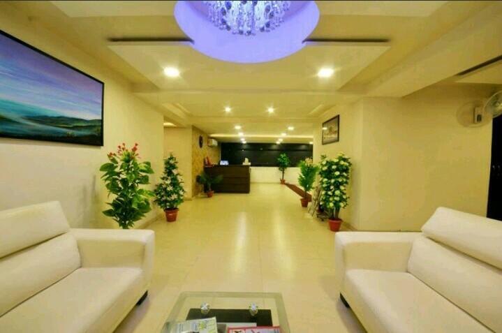 Skyland Hotel Ahmedabad