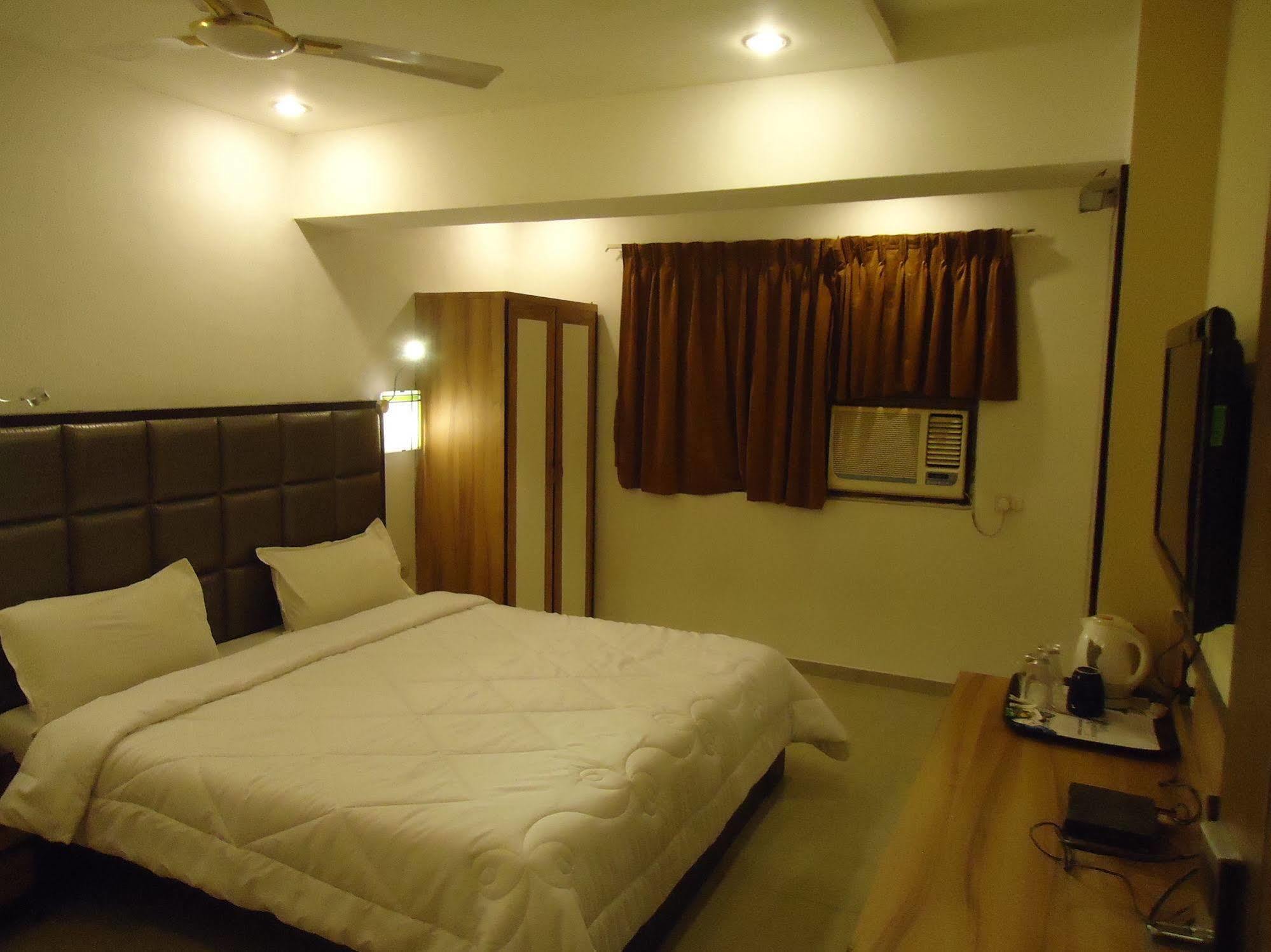 Maan Residency Satellite Road Ahmedabad