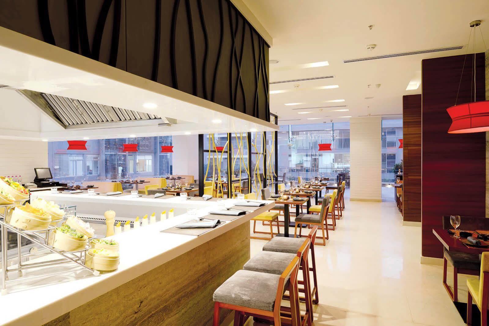 Eastin Hotel