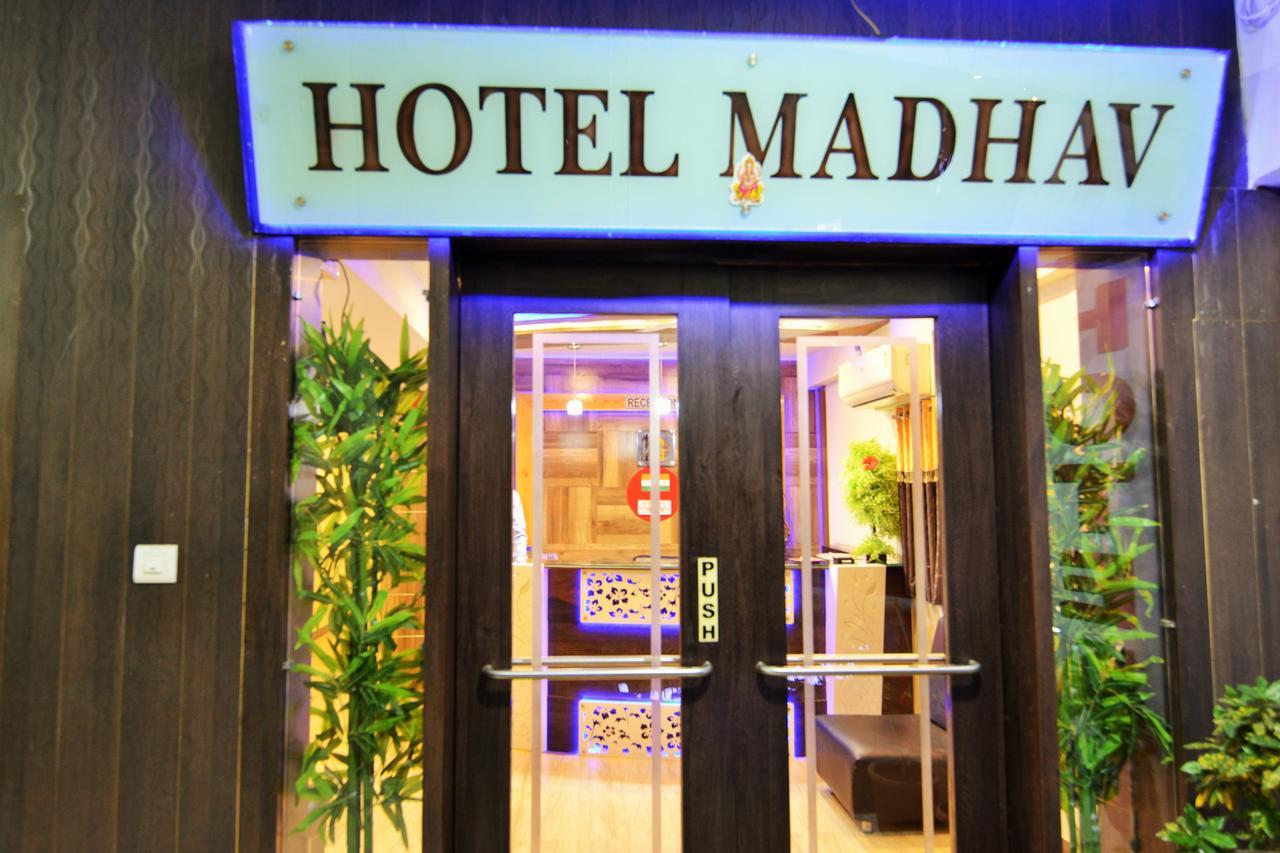 Madhav 4* Ahmedabad