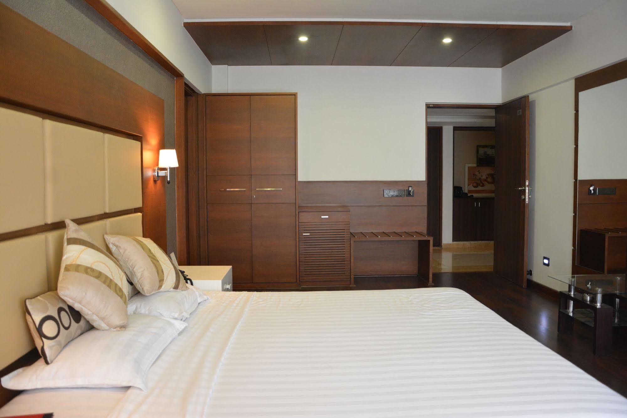 Platinum Residency Hotel Ahmedabad