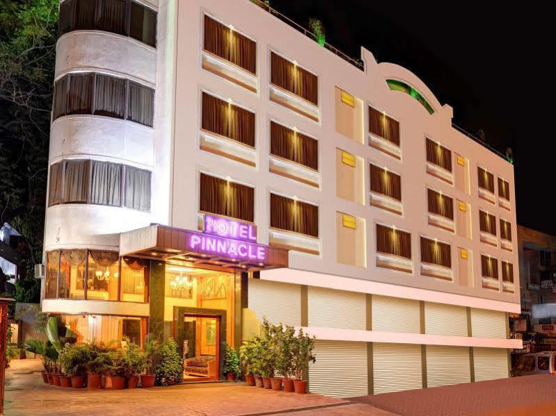 Hotel Pinnacle Ahmedabad