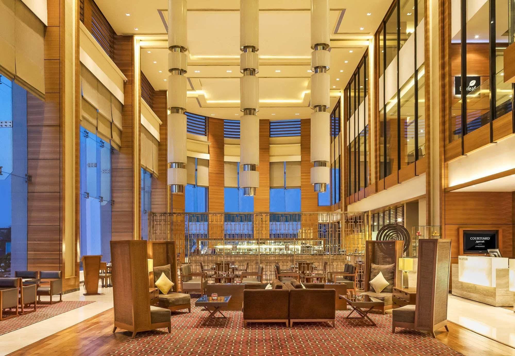 Courtyard By Marriott 5*