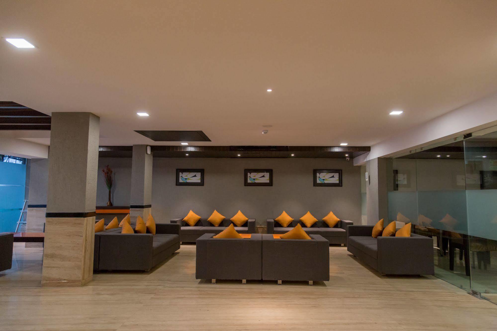 Hotel Vastrapur