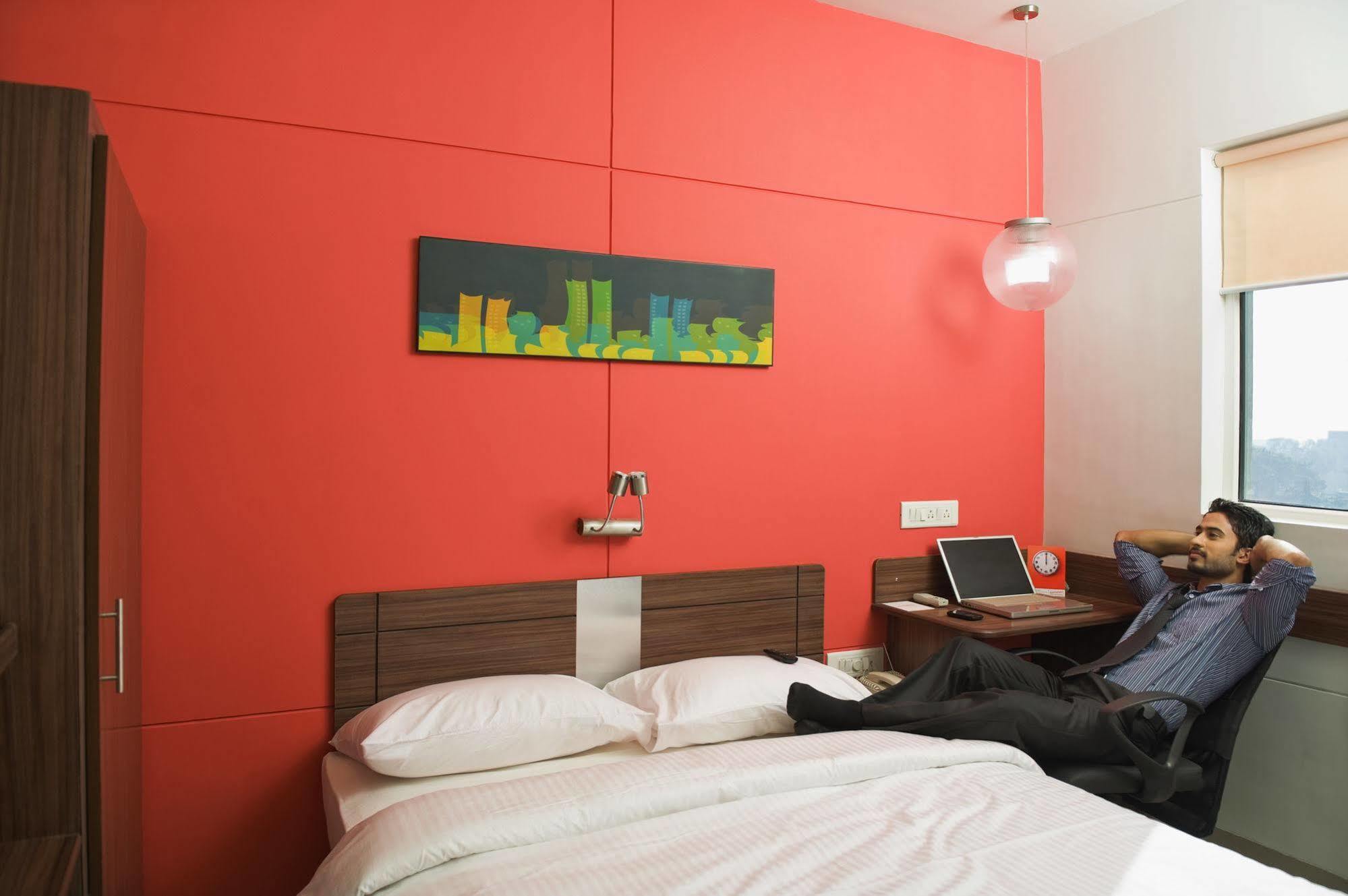 Hotel Vastrapur Ahmedabad