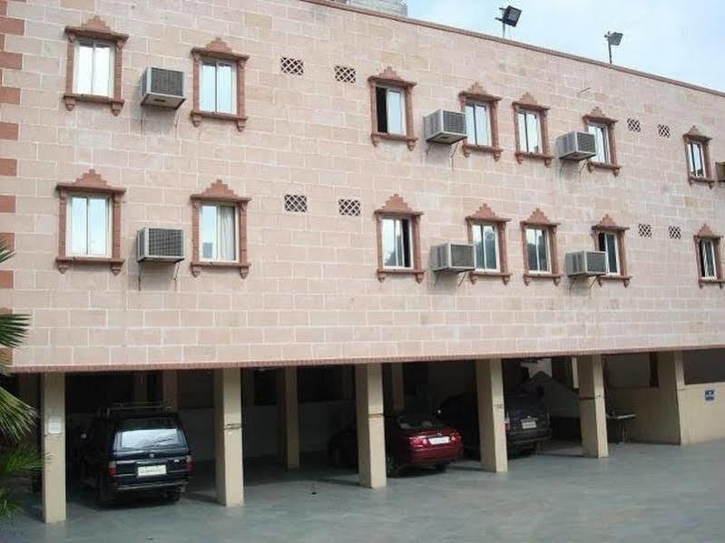Hotel Siddhartha Palace Ahmedabad