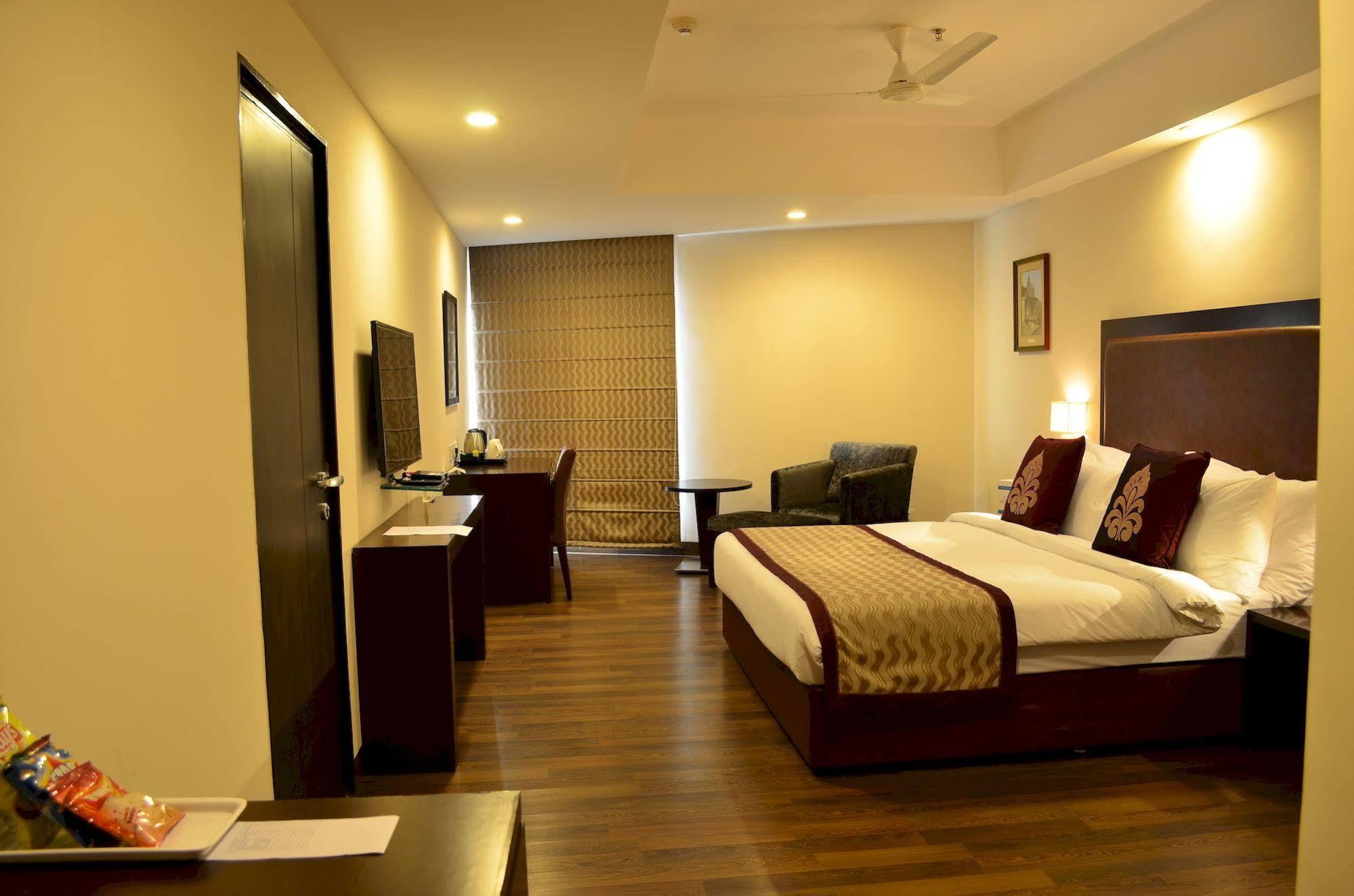 The Cloud 3* Ahmedabad