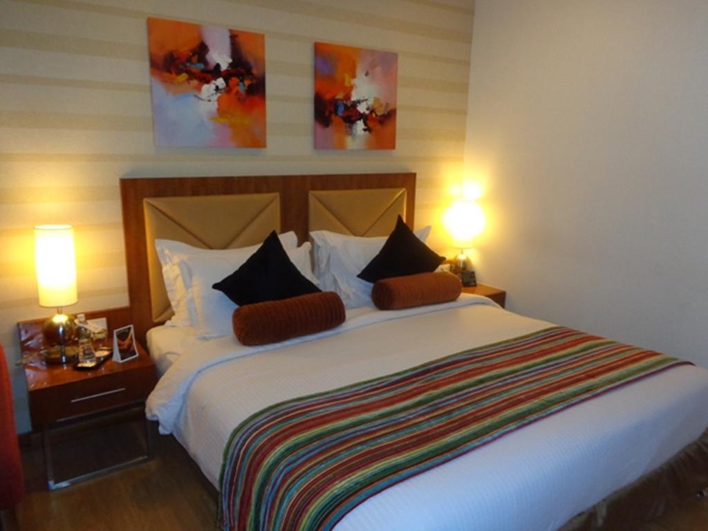 Ramada 4*