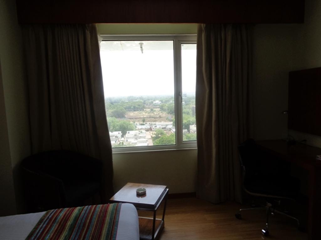 Ramada Hotel 4*