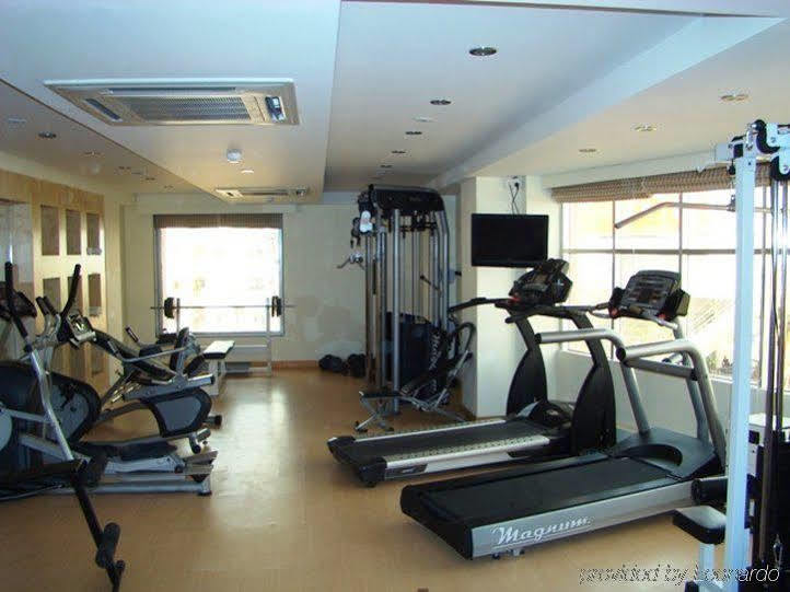 Fabhotel Cambay Sapphire Hotel