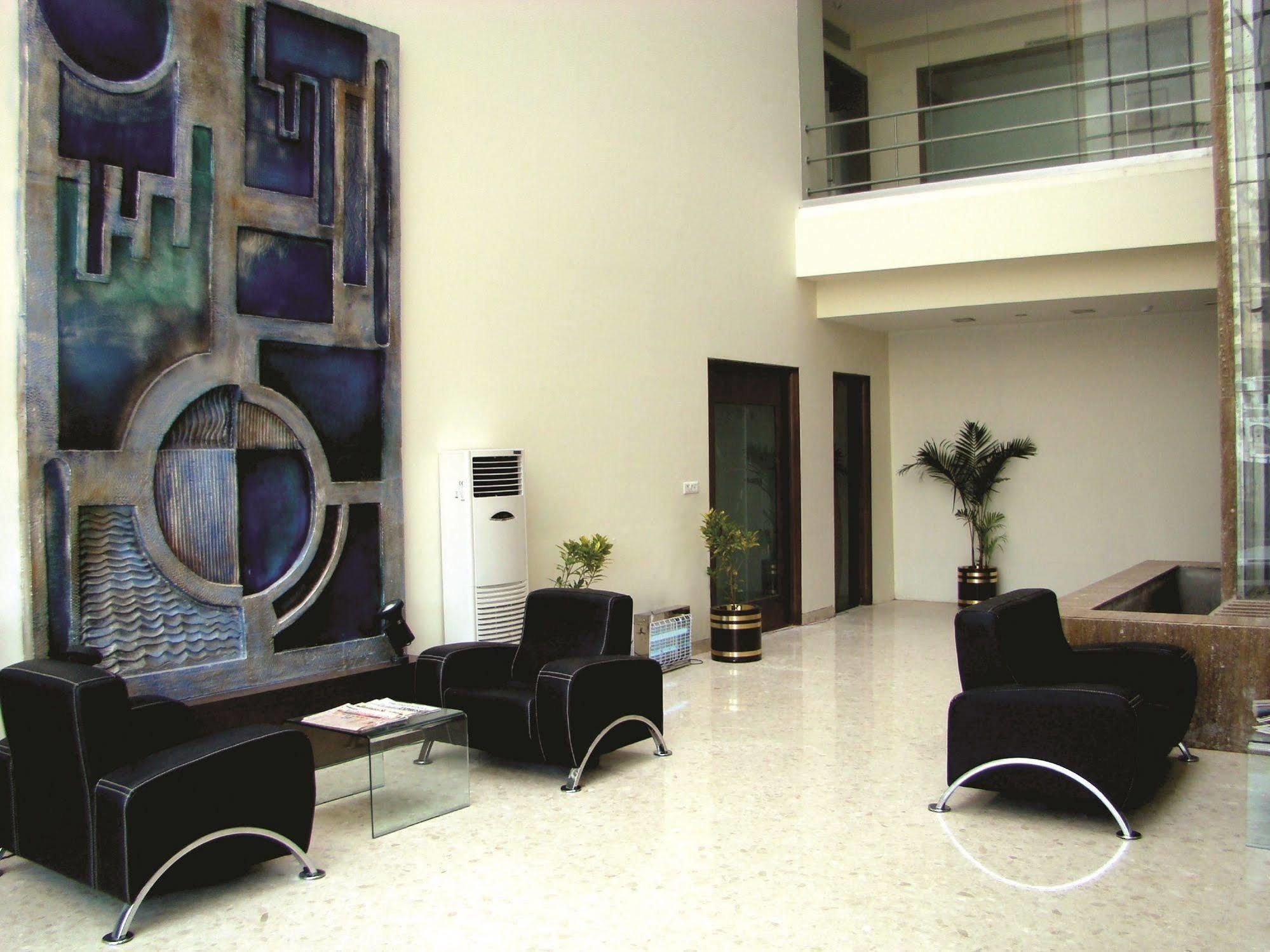 Fabhotel Cambay Sapphire