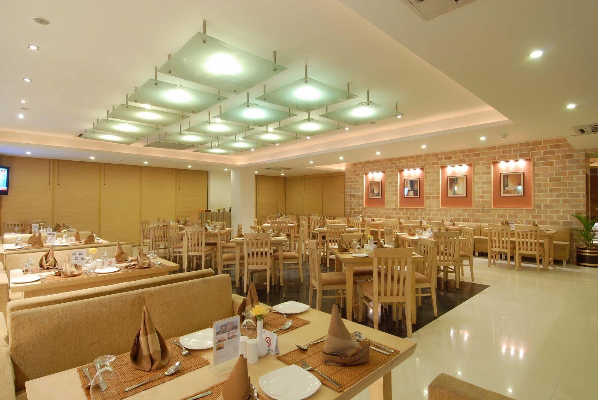 Fabhotel Cambay Sapphire 3* Ahmedabad