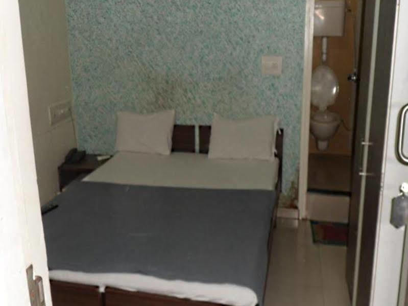 Atithi 2* Ahmedabad