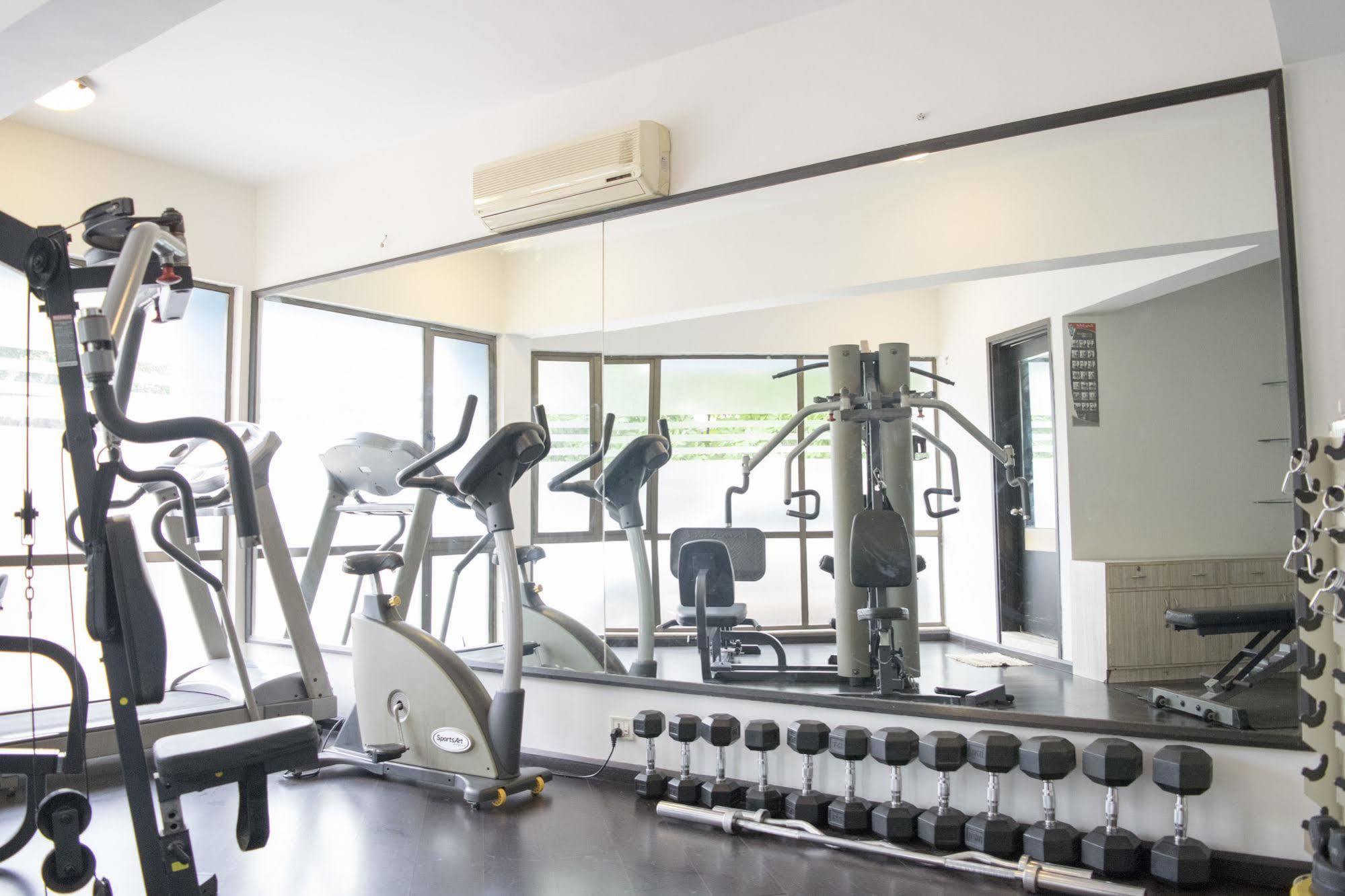 Hotel Fabhotel Oriental Ellisbridge 3*