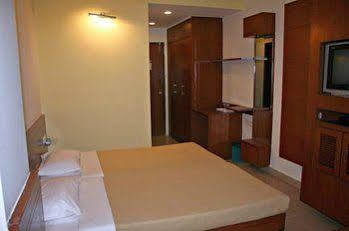 Fabhotel Oriental Ellisbridge