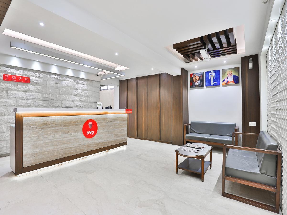 Hotel Oyo 959 Manila Ahmedabad