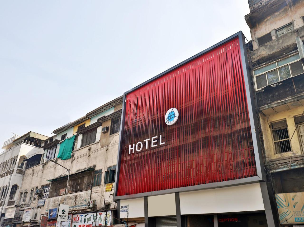 Oyo 959 Manila Hotel Ahmedabad